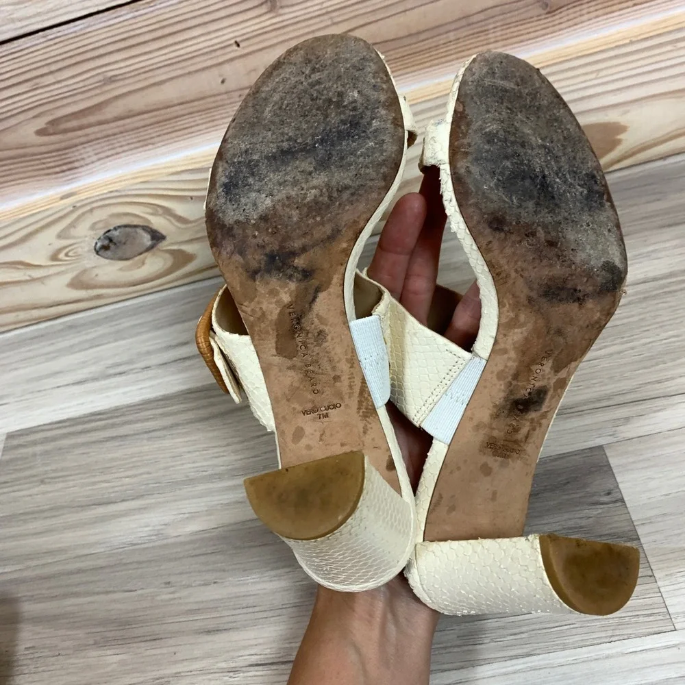 Veronica Beard Heel Mules Womens 7M White Snakeskin Embossed Buckle Block Sandal